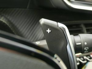 Peugeot 2008 1.2 Allure Pack 130 EAT8  - Foto 12