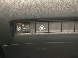 Peugeot 208 208 5P Style Puretech 100 S&S 6 Vel. MAN  - Foto 33