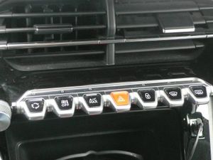Peugeot 208 208 5P Style Puretech 100 S&S 6 Vel. MAN  - Foto 24