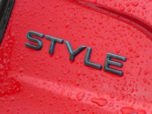 Peugeot 208 208 5P Style Puretech 100 S&S 6 Vel. MAN  - Foto 12