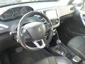 Peugeot 2008 1.2 PureTech S&S ALLURE EAT6 110CV  - Foto 3