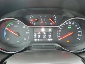 Opel Grandland X Plug-in-Hybrid Ultimate 1.6  AT8  - Foto 31