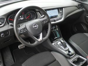 Opel Grandland X Plug-in-Hybrid Ultimate 1.6  AT8  - Foto 3