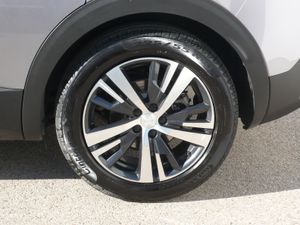 Peugeot 3008 Hybrid 1.6 HYBRID 225 Allure Aut. - Foto 11