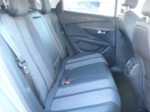 Peugeot 3008 Hybrid 1.6 HYBRID 225 Allure Aut. - Foto 15