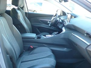 Peugeot 3008 Hybrid 1.6 HYBRID 225 Allure Aut. - Foto 16