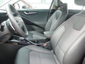 Kia Niro 1.6GDI HEV 141 CV DRIVE  - Foto 8