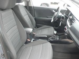 Kia Stonic 1.0 T-GDi 88kW (120CV) MHEV Drive DCT  - Foto 15