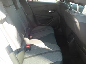 Peugeot 208 N208 5P Allure HYBRID 100 eDCS6  - Foto 29