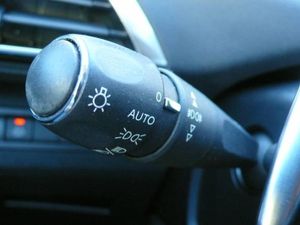 Peugeot 3008 Hybrid 1.6 HYBRID 225 Allure Aut.  - Foto 35