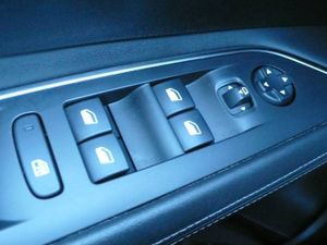 Peugeot 3008 Hybrid 1.6 HYBRID 225 Allure Aut.  - Foto 39