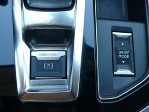 Peugeot 3008 Hybrid 1.6 HYBRID 225 Allure Aut.  - Foto 29