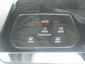 Volkswagen Golf Berlina 2.0 TDI  - Foto 30