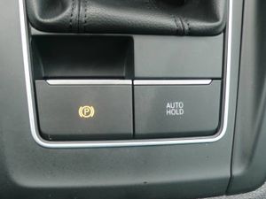 Volkswagen Golf Berlina 2.0 TDI  - Foto 24