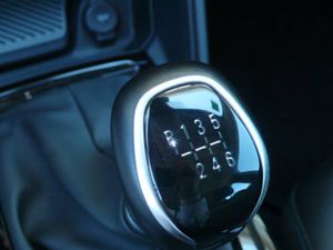 Citroën C4 BlueHdi 110 S&S Feel Pack 5 Puertas  - Foto 23