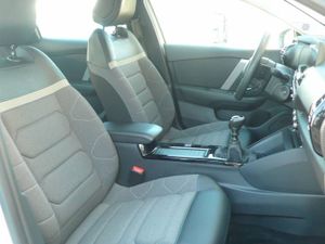 Citroën C4 BlueHdi 110 S&S Feel Pack 5 Puertas  - Foto 14