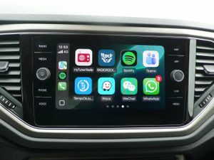 Volkswagen T-Roc Advance R-Line 1.0 TSI 81kW (110CV)  - Foto 23