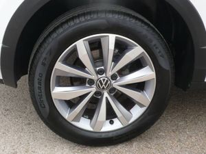 Volkswagen T-Roc Advance R-Line 1.0 TSI 81kW (110CV)  - Foto 9