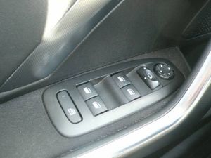 Peugeot 2008 1.2 PureTech S&S ALLURE EAT6 110CV  - Foto 33