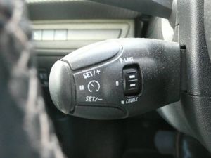 Peugeot 2008 1.2 PureTech S&S ALLURE EAT6 110CV - Foto 30