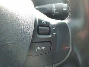 Peugeot 2008 1.2 PureTech S&S ALLURE EAT6 110CV - Foto 25