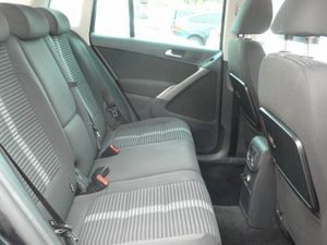 Volkswagen Tiguan 2.0 TDI ADVANCE 4 MOTION 140 - Foto 12