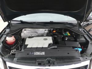 Volkswagen Tiguan 2.0 TDI ADVANCE 4 MOTION 140 - Foto 31