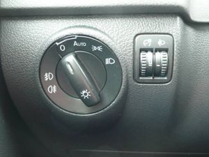 Volkswagen Tiguan 2.0 TDI ADVANCE 4 MOTION 140 - Foto 27