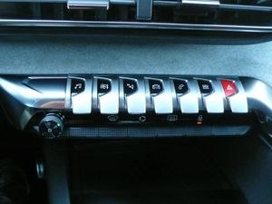 Peugeot 5008 GT BLUE HDI 180 S&S EAT8  - Foto 32