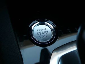 Peugeot 5008 GT BLUE HDI 180 S&S EAT8  - Foto 33