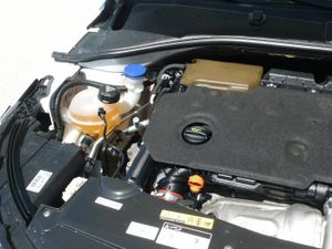 Citroën C-Elysée 1.5 BlueHDi Shine 100  - Foto 33