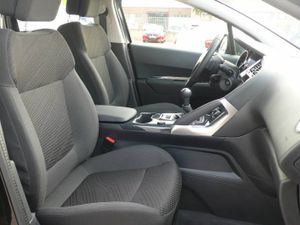 Peugeot 3008 1.6 ACCESS  - Foto 13