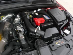 Renault Clio Intens Blue dCi 63 kW (85CV)  - Foto 35