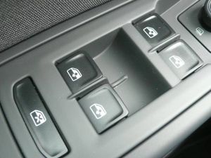 Volkswagen Golf Berlina 2.0 TDI  - Foto 32