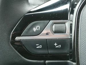 Peugeot 208 208 5P Style Puretech 100 S&S 6 Vel. MAN  - Foto 32