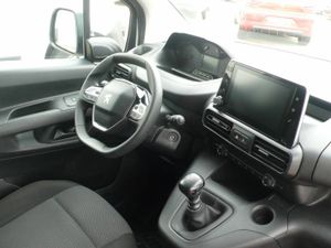 Peugeot Partner Standard 600kg BlueHDi 73kW 4 Puertas  - Foto 13