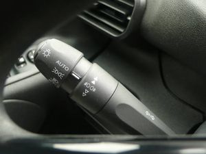 Peugeot Partner Standard 600kg BlueHDi 73kW 4 Puertas  - Foto 25