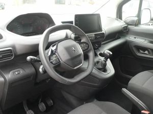 Peugeot Partner Standard 600kg BlueHDi 73kW 4 Puertas  - Foto 3