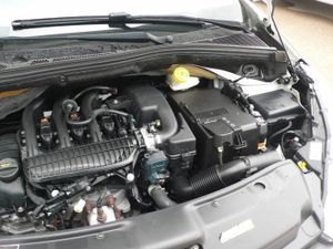 Peugeot 208 ACTIVE 60KW (82CV)  - Foto 27