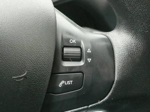 Peugeot 208 ACTIVE 60KW (82CV)  - Foto 18
