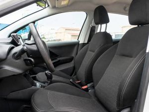 Peugeot 208 ACTIVE 60KW (82CV)  - Foto 8