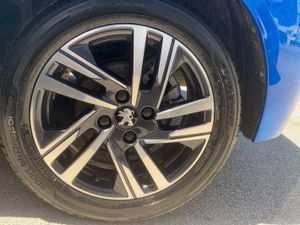 Peugeot 208 208 1.2 Puretech S&S Allure 100  - Foto 10
