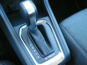 Renault Captur E-TECH Híbrido Enchufable Evolution 117kW  - Foto 25
