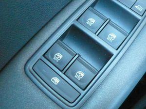 Renault Captur E-TECH Híbrido Enchufable Evolution 117kW  - Foto 37
