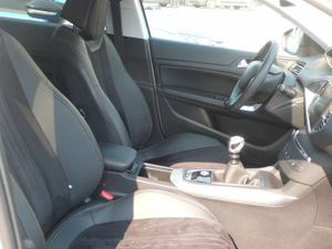 Peugeot 308 1.6e-HDI Allure 115  - Foto 14
