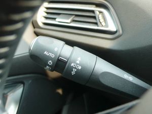 Peugeot 308 1.6e-HDI Allure 115  - Foto 25