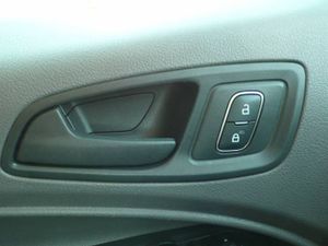 Ford Tourneo Connect TOURNEO CONNECT 1.5 TDCi 88kW (120CV) Trend 5 Puertas 1.5 TDCi 88kW (120CV) Trend 5 Puertas  - Foto 28