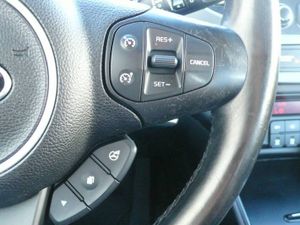 Kia Carens 1.7CRDi VGT Eco-Dynamics Concept  - Foto 23