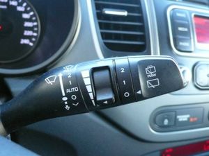 Kia Carens 1.7CRDi VGT Eco-Dynamics Concept  - Foto 24