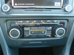 Volkswagen Golf 2.0 TDI  SPORT DSG 140CV  - Foto 18